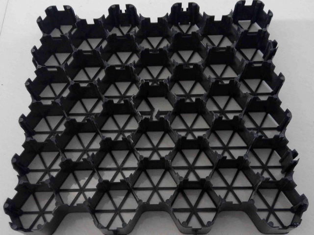 Plastic Car Driveway Lawn Paving Reinforcement Planting Grass Paver Grid