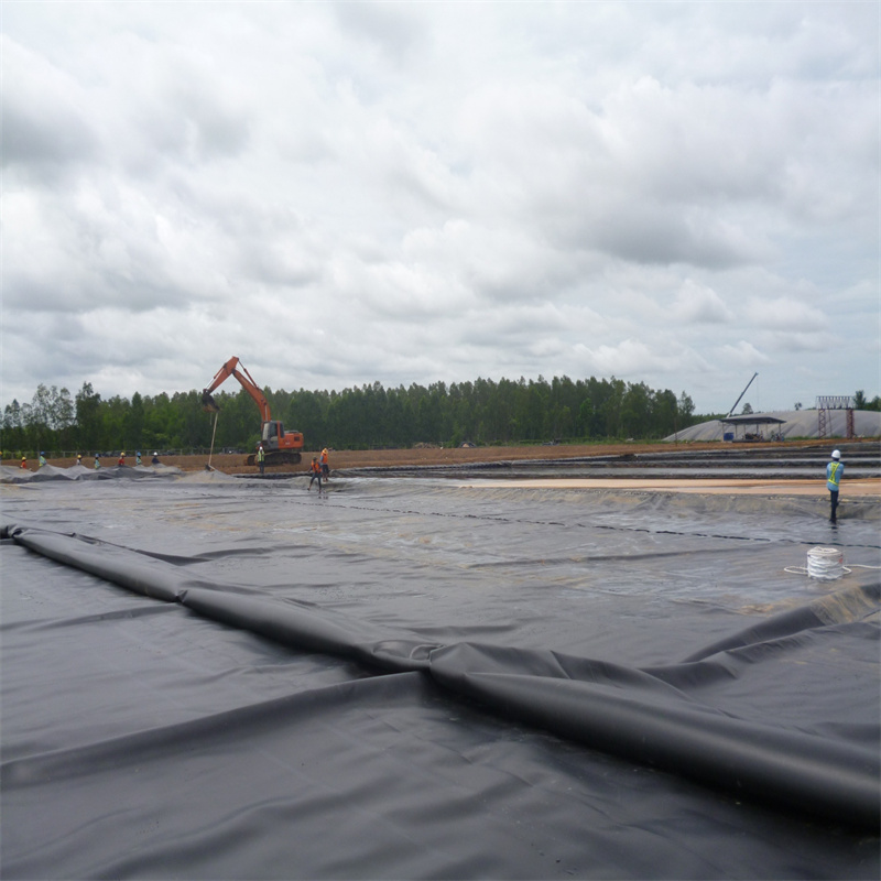 HDPE Smooth Geomembrane Effective Water Proof Geomembrane for Waste Containment and Pond Applications