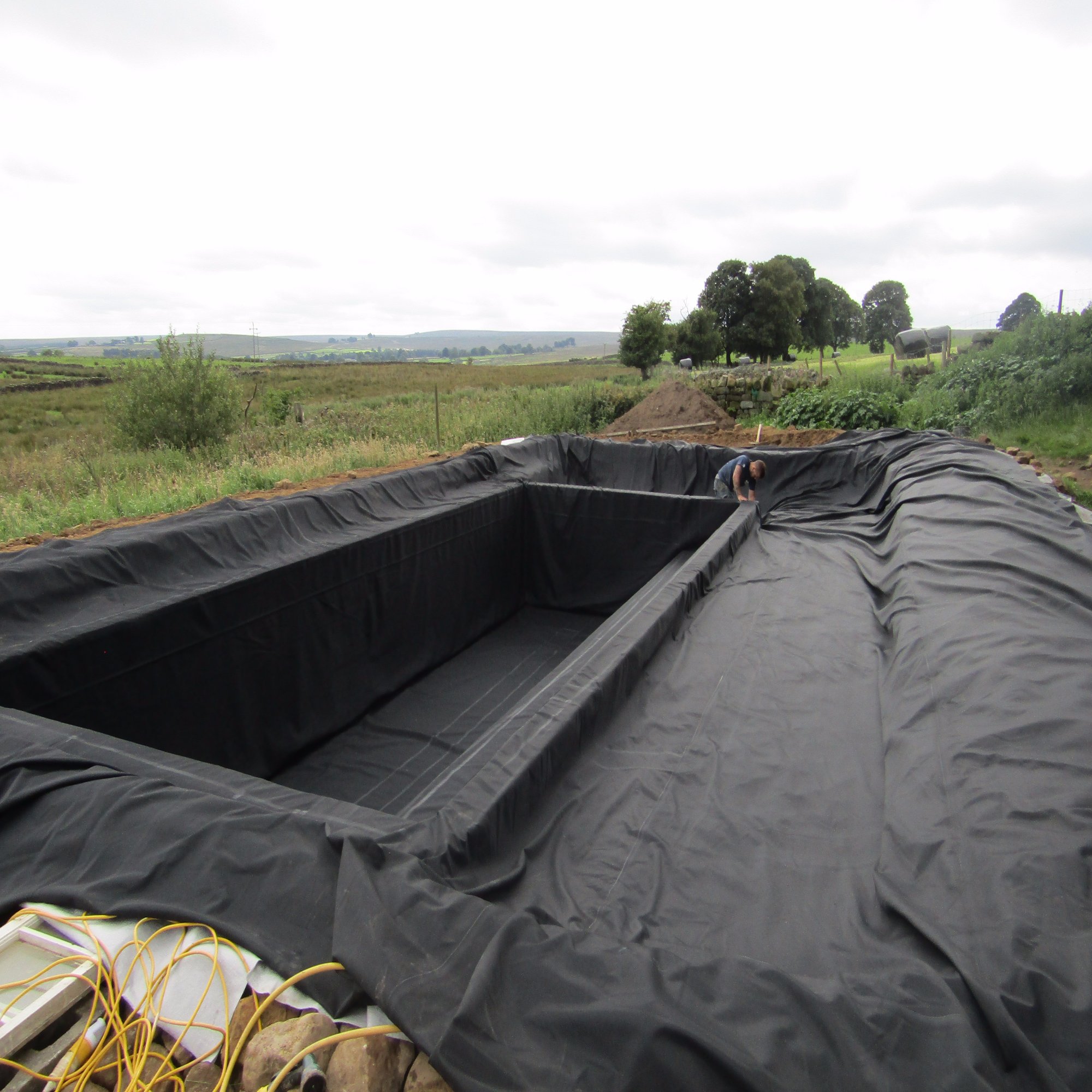 Application of HDPE Plastic Waterproofing/Anti-Seepage Smooth Surface/Rough Surface/Injection Point Composite Geomembrane in Landfill/Tailings Treatment