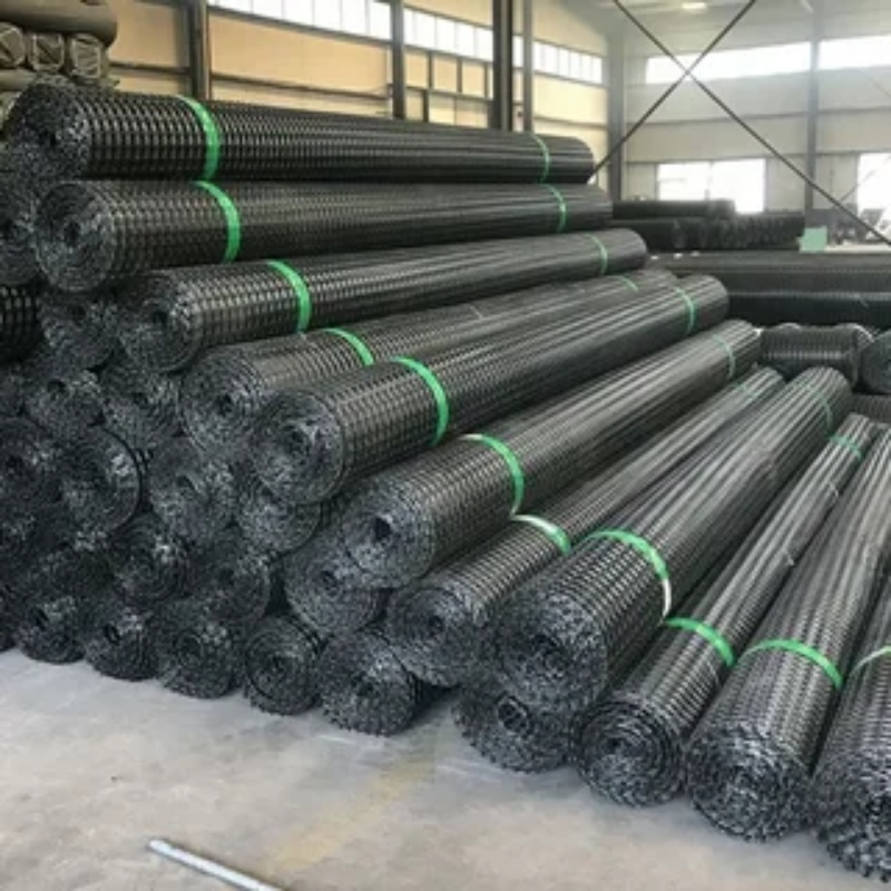 Wall Retainer Way Geogrid Polyester Geogrid Pp Biaxial Uniaxial Geogrid for Road Reinforcement Soil Stabilizer