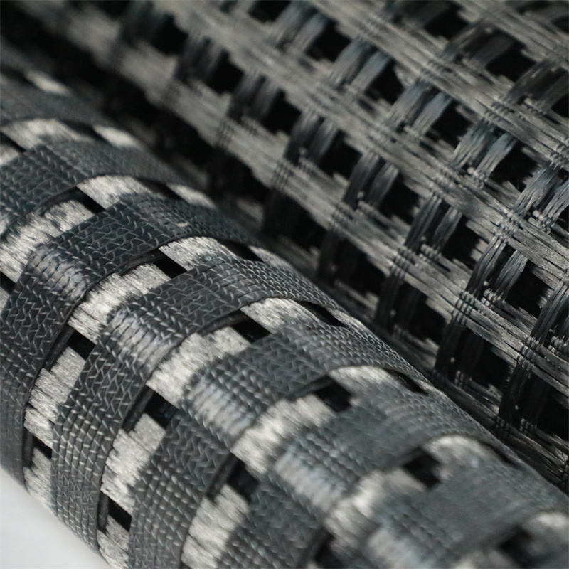 High Tensile Strength Geogrid Polyester Warp Knitted Geogrid with PVC Coating for Reinforcement