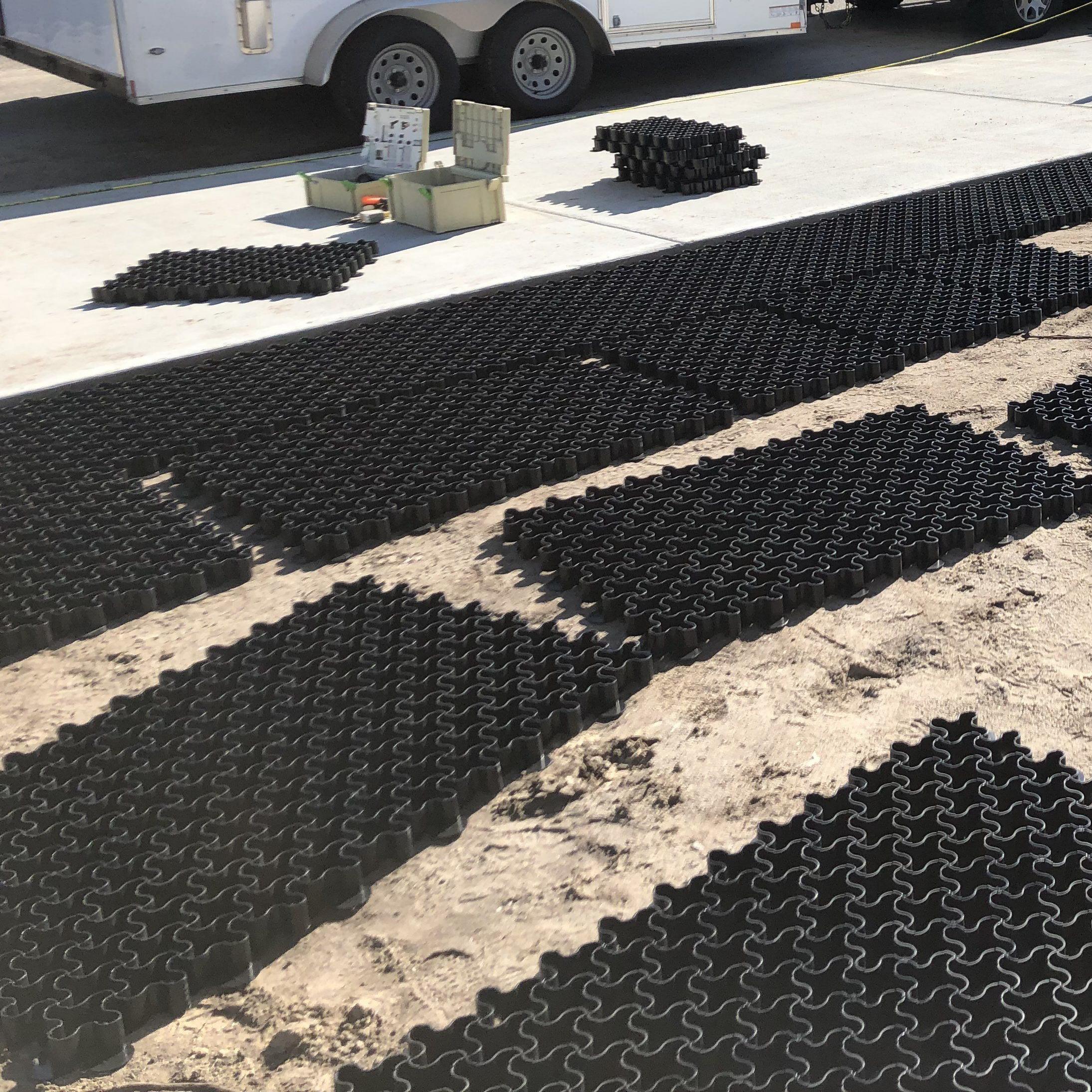 Heavy-Duty HDPE Plastic Grass Grid for Ground Reinforcement, Load Support, and Driveway Stabilization